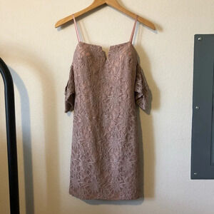 NWOT City Triangles Mauve Lace Off Shoulder Short Cocktail Party Dress Size 7